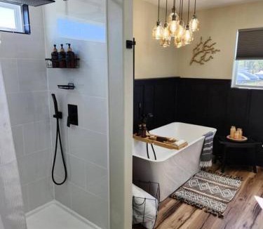 Cleora House | Grand Lake Cabin Rental at Duck Creek, Sleeps 6, Hot Tub & Pool