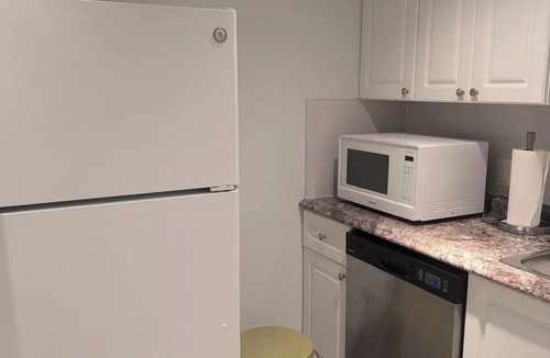 St. Catharines Apartment | Grapeview Lower Level Apartment