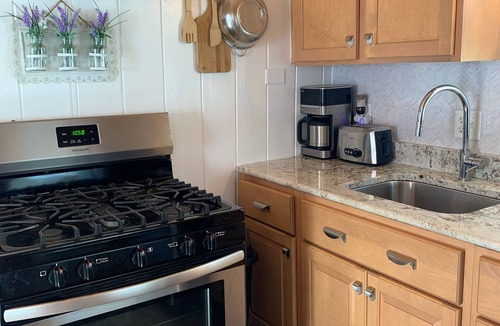 North Sebago Cottage | GREAT Newly Renovated Sebago Lake- short walk to Nason`s beach🏠🏖🚗