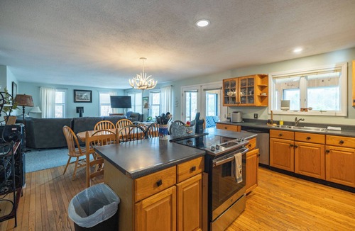 Greenwood House | Greenwood Shores Waterfront Home w/Dock + Hot Tub
