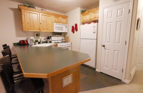 Eden Condo | Ground Level 3 BR with Master Bedroom | 3 Bed, 3 Bath