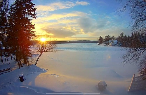 Pittsburg Cabin | Grouse Landing on Back Lake