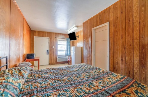 Central City Hotel | Gulfway Motel By OYO Near Airport I 37