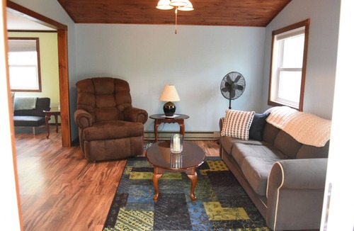 Hammondsport House | Hallett Hideaway II-private cabin close to Keuka Lake