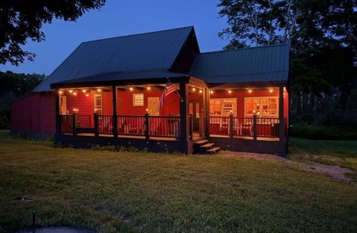 Moro Cabin | Halls Corner Lodge - Peaceful Woodland Escape