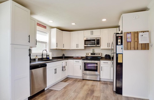 Hammondsport House | Hammondsport Vacation Rental w/ Fire Pit & Pool!