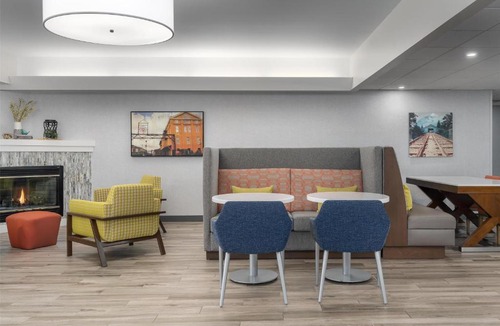Altoona Hotel | Hampton Inn Altoona