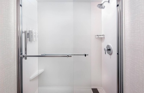 Cheektowaga Hotel | Hampton Inn Buffalo-Airport/Galleria Mall