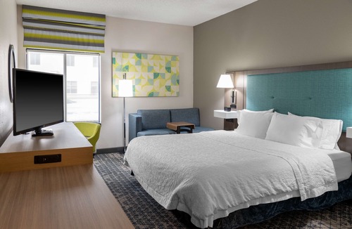 Lee's Summit Hotel | Hampton Inn Kansas City-Lee's Summit