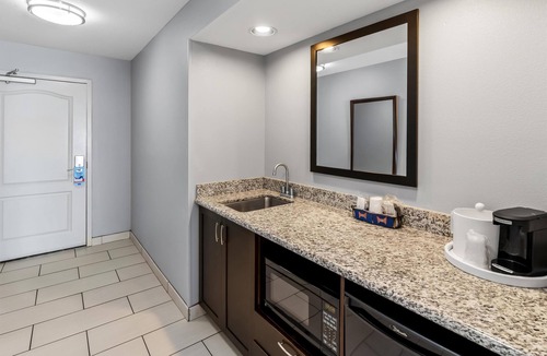 Otterbien Home Hotel | Hampton Inn Middletown