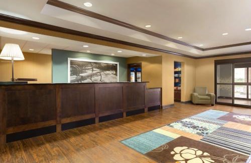 Stow Hotel | Hampton Inn Stow