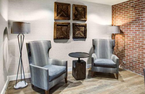 Pittsburg Hotel | Hampton Inn & Suites by Hilton Pittsburg Kansas Crossing Casino near PSU