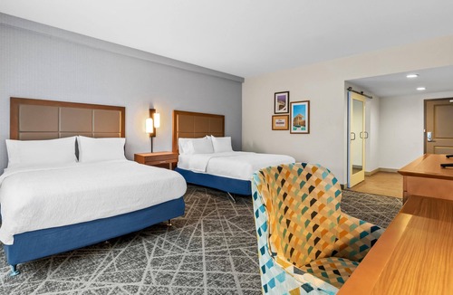Claremore Hotel | Hampton Inn & Suites Claremore