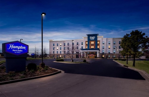 Claremore Hotel | Hampton Inn & Suites Claremore