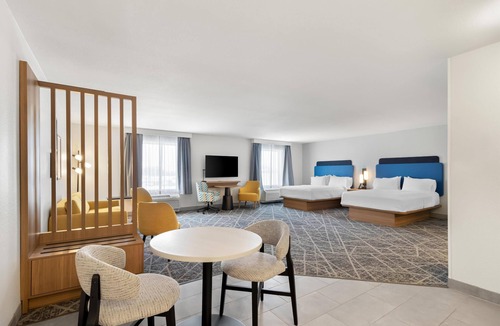 New Castle Hotel | Hampton Inn & Suites New Castle