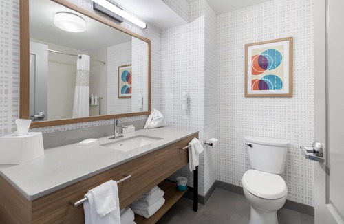 New Castle Hotel | Hampton Inn & Suites New Castle