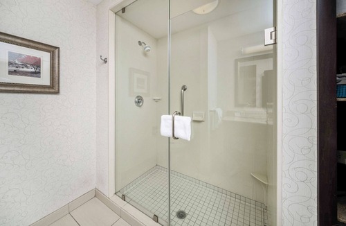 Catoosa Hotel | Hampton Inn & Suites Tulsa/Catoosa