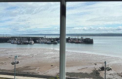 Digby Apartment | Harbour-View Overlooking the Bay of Fundy - Digby