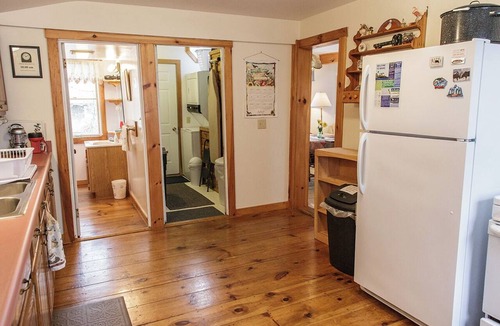 Northport Cabin | HARMONY COTTAGE - Town of Northport