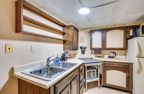 Woodsville House | Haverhill Mtn Retreat w/Deck: Hike, Ski & Relax