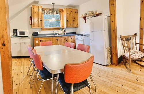 Cooksburg Cabin | Heart of Cook Forest, 2 Dogs Stay Free/High Speed Internet/Sleeps 12/Pavilion