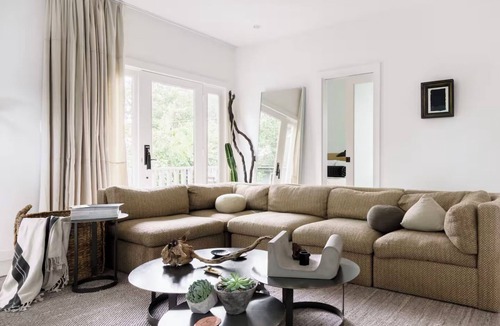 Oak Cliff House | High-style Home near Bishop Arts and Downtown Dallas