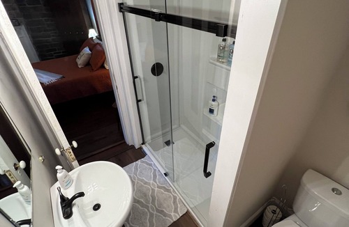 Meadville Bed & Breakfast | @ Highland Guesthouse our Allegheny Room with a private bathroom & private entry