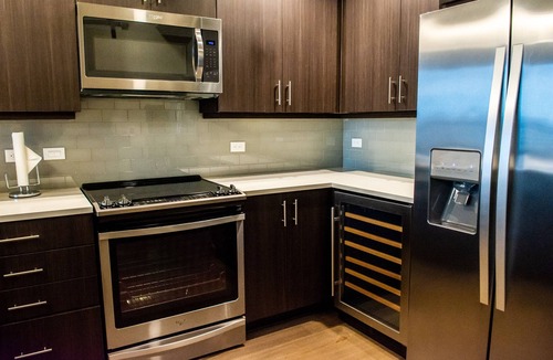 Oak Lawn Apartment | Highrise w/amazing views of Dallas!
