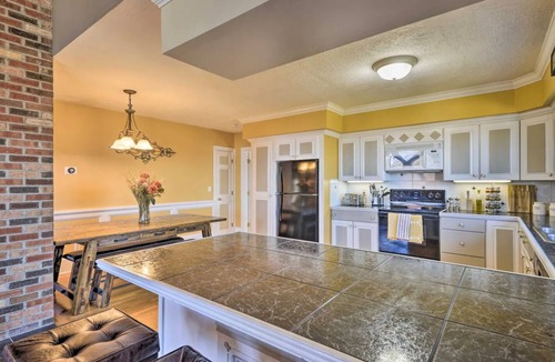 Tully House | Hilltop Retreat June-Oct -10% 5 nights or more (Auto Applies)