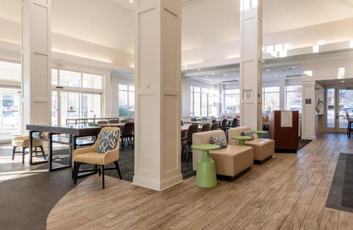 Auburn Hotel | Hilton Garden Inn Auburn Riverwatch