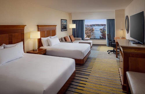 Old Port Hotel | Hilton Garden Inn Portland Downtown Waterfront