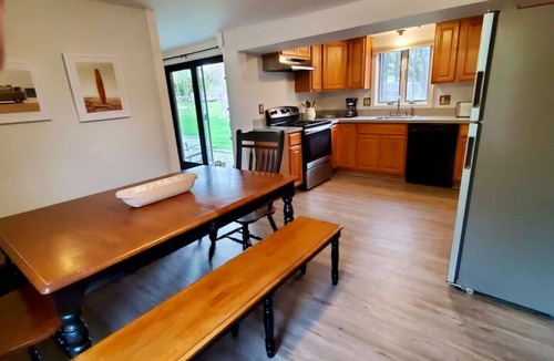 Wakefield-Peacedale House | Historic home, 10 Min to Beaches, Fantastic Yard!