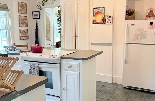 Kennebunkport House | Historic Kennebunkport home only 0.3 miles to Dock Square