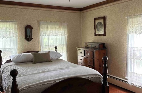 Greenfield Center House | Historic LaMothe Landing & Farmhouse|SPAC|Track|