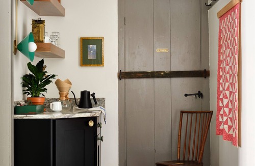 Center Lovell House | Historic, luxurious 2 bed 2 bath private suite in Lovell, 10 mins to Kezar Lake