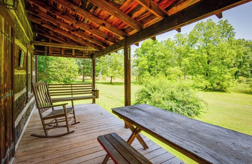 Drifting Cabin | Historic Morrisdale Area Cabin w/Deck & Fireplace