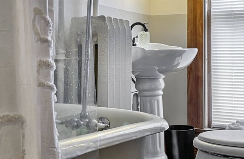 Castile House | Historical home near Letchworth State Park