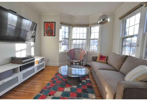 Central Clintonville House | Holiday homes in Columbus, OH, USA