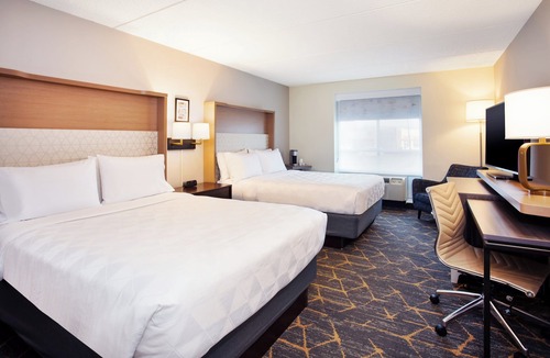 Canton Hotel | Holiday Inn Canton (Belden Village) by IHG