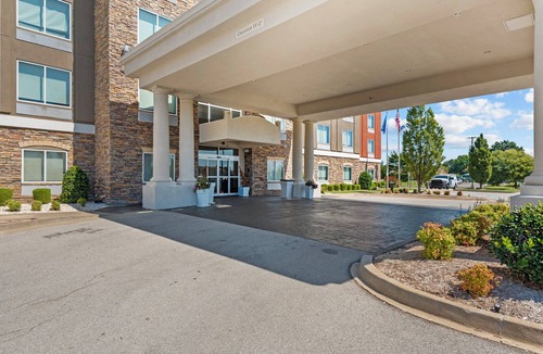 South Tulsa Hotel | Holiday Inn Express Tulsa South Bixby by IHG