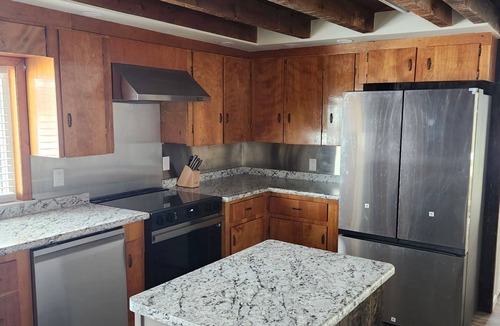 Scio House | Holly Hill Farm Mod/Rustic 3Bed, 3 Full Bath, Farm Home with Primary Bath Suite!
