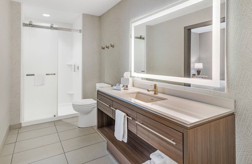 Queensbury Hotel | Home2 Suites by Hilton Queensbury Lake George