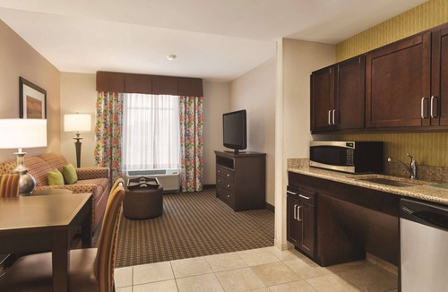 Joplin Hotel | Homewood Suites by Hilton Joplin