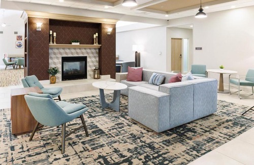Fishers Hotel | Homewood Suites by Hilton Rochester - Victor