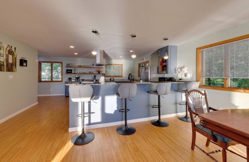 Honeoye House | Honeoye Lake House w/Community Amenities!