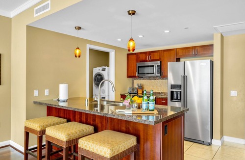 Honokowai Condo | Honua Kai | 4 FREE CARS | KBM Resorts | Wrap Around Lanai | 4 Units, 9 Bedrooms | HK ML-3371