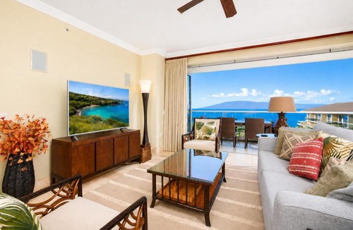 Honokowai Apartment | Honua Kai Villas Ocean View 8 BR Sleeps 22 Great for Families Complimentary Car with 6 Nights HKK ML-1457 by KBM