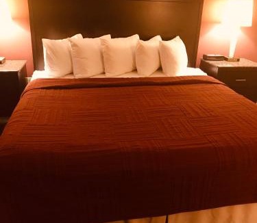 Millinocket Hotel | Hotel Terrace