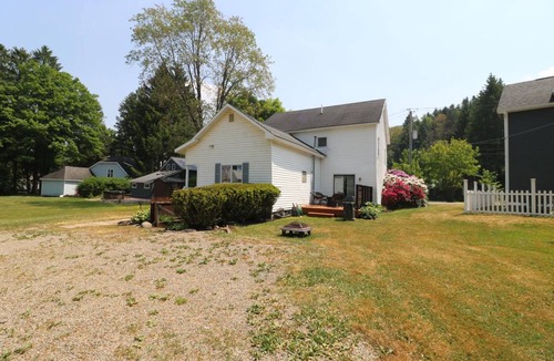 Ellicottville House | House ∙ 4 bedrooms ∙ 11 guests