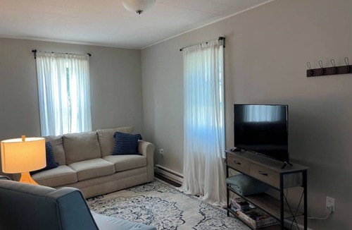 Morann Apartment | House of Roots Apt B